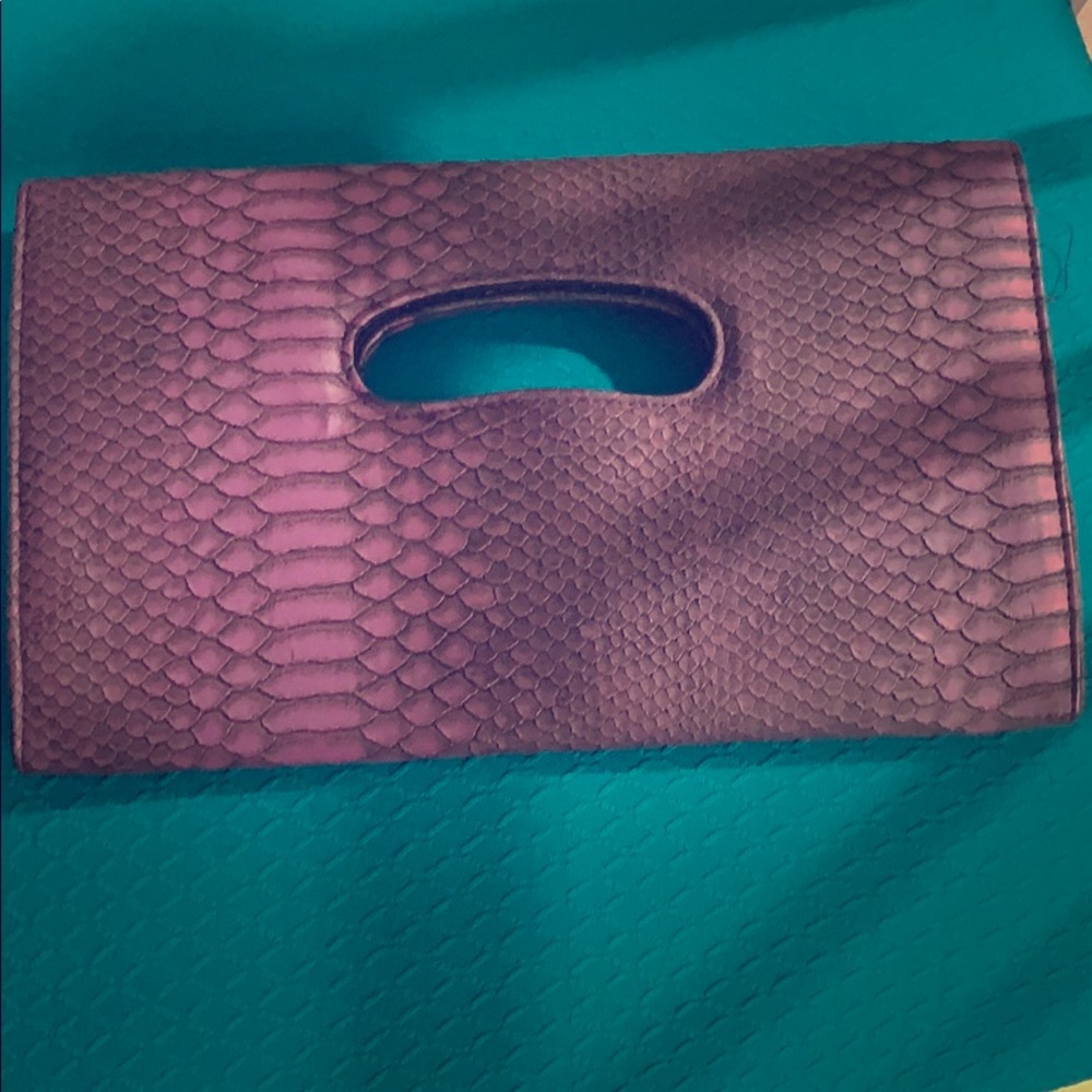 Women’s clutch bag